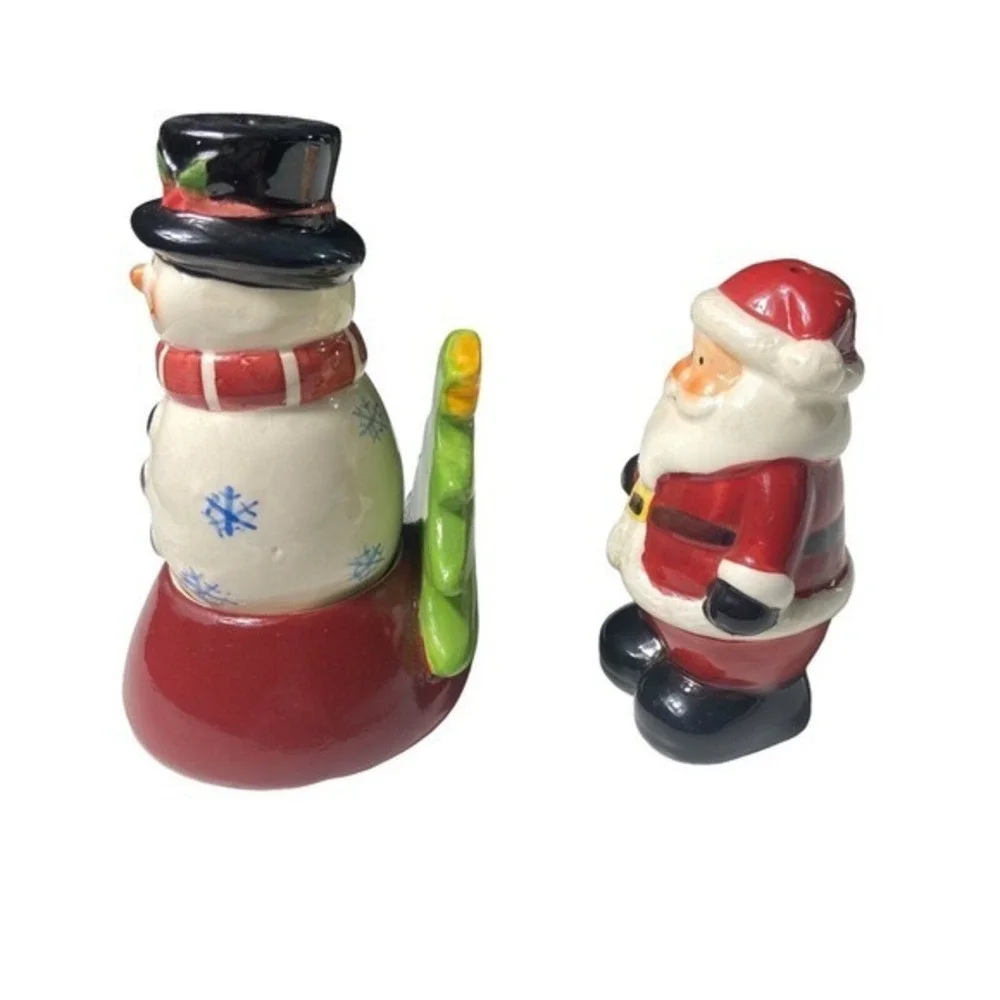 Santa Claus & Snowman Christmas Tree Stand Ceramic Salt &‎ Pepper Shakers